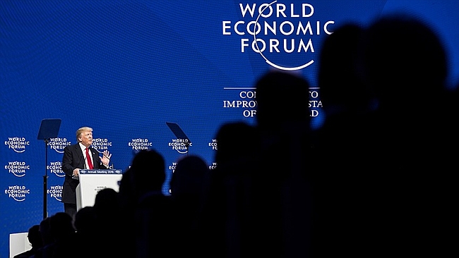 Trump Davos'ta Yuhalandı