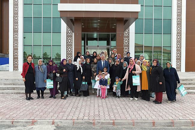 "Bu Millet Hizmetlerin En Güzeline Layıktır"