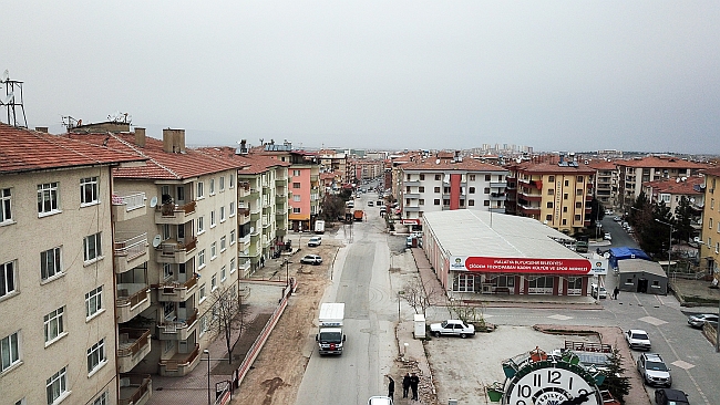 Aslanoğlu Caddesi Yenileniyor