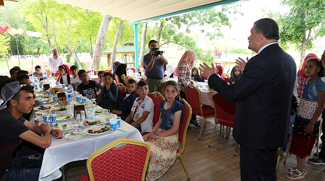 Battalgazi Belediyesi Suriyeli Çocukları Ağırladı