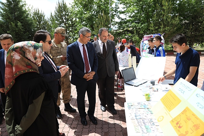 Darende'de Bilim Şenliği