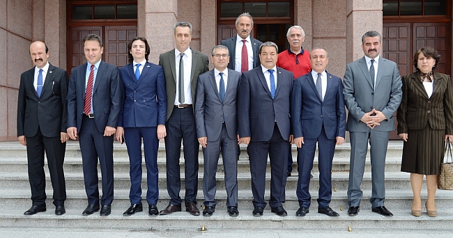 MHP Adayları Ziyaretlerde Bulundu