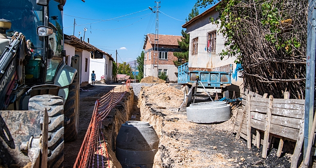 Hasırcılar'a Kanalizasyon Şebekesi