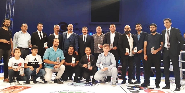 Şampiyon Kick Boksçular Malatya'da Kapıştı