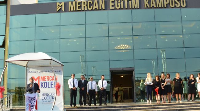 "Gelecek Nesile En Güzel Armağan"