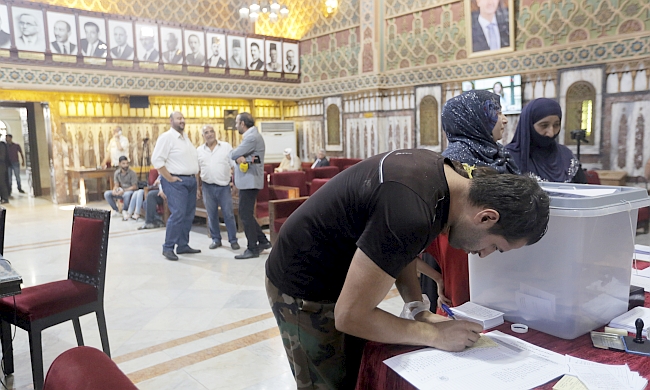 Suriye'de 7 Yıl Aradan Sonra Yerel Seçim