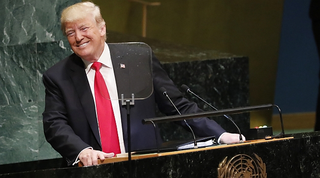 Trump Konuştu Dünya Liderleri Güldü