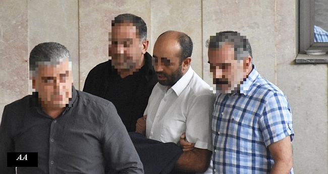 Atatürk'e Hakaret Eden Öğretmen Tutuklandı