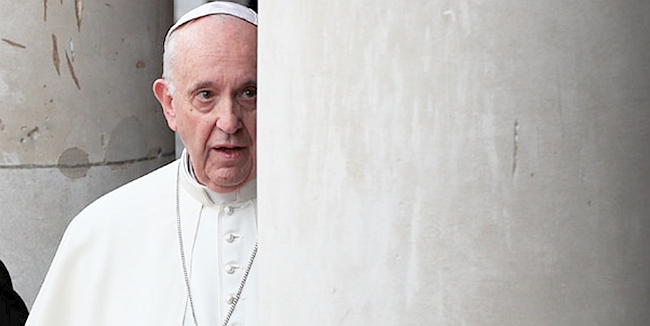 Papa Tacizleri İtiraf Etti