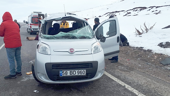 Malatya- Sivas Yolunda Kaza, 3 Ölü..