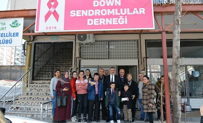 "Onlarla Hayatı Paylaşmak Zorundayız"