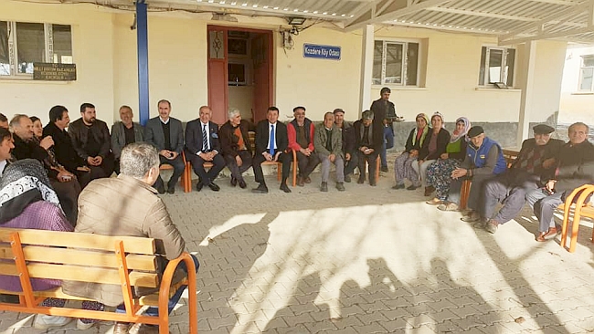 "Türkiye'de Ezanı Islıklayacak Kimse Yok"