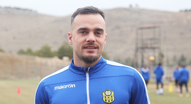 Erkan Kaş'a  3 Maç Ceza