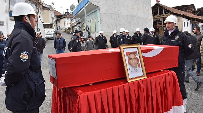 Kaza Kurbanı Polis Toprağa Verildi