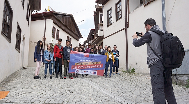 Gençler İçin Fotoğraf Gezisi