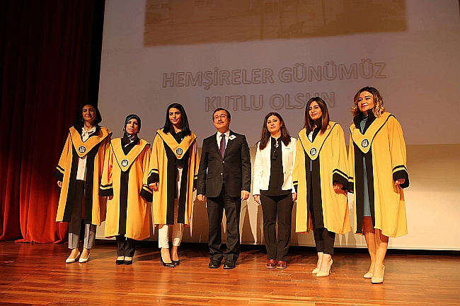 İnönü Üniversitesi'nde Hemşirelik Haftası Kutlandı
