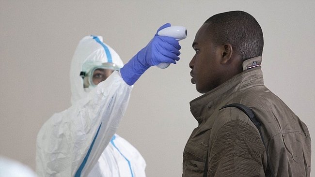 Ebolanın Yayılma Riski Çok Yüksek