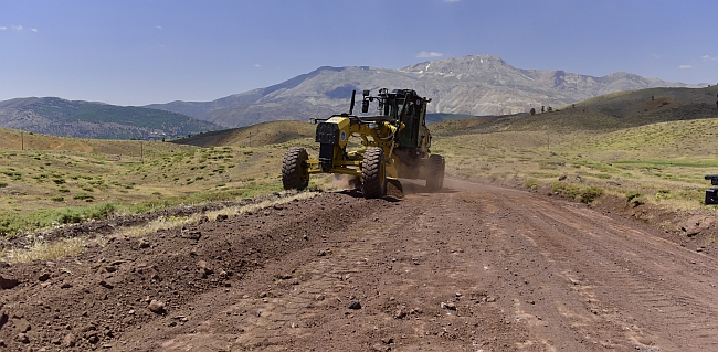 Yayla Yollarında Çalışma Yapılıyor