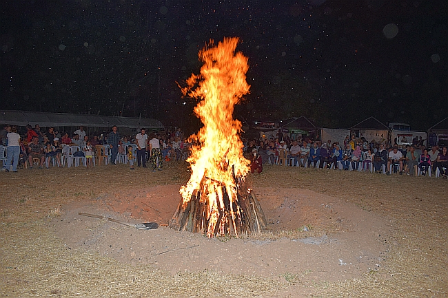 Fotokamp Ateşi Yakıldı