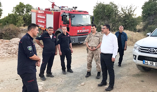 Arazideki Ot Yangını 7,5 Saatte Söndürülebildi