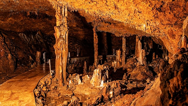 Gizemli Mağaralar Araştırılıyor