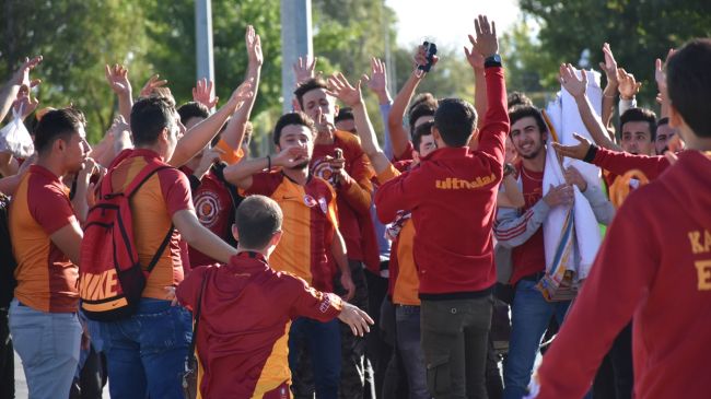 Galatasaray Kafilesi Malatya'ya Geldi