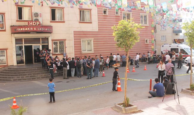 Diyarbakır'daki Eylemci Ailelere Malatya'dan Destek..