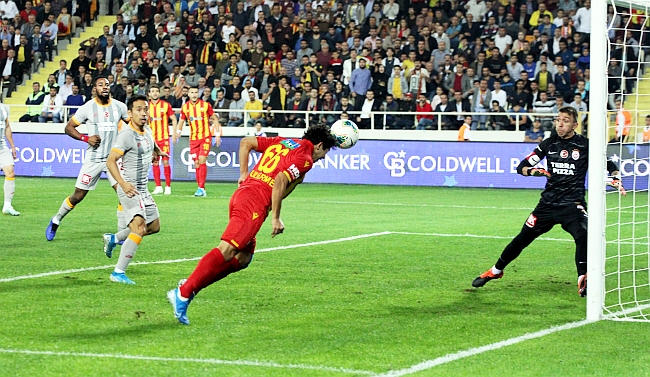 B.Yeni Malatyaspor Galatasaray'ı Güldürmedi:1-1