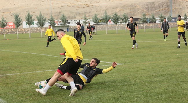 Yedekler U19'la Oynadı, Yiğithan Gol Attı