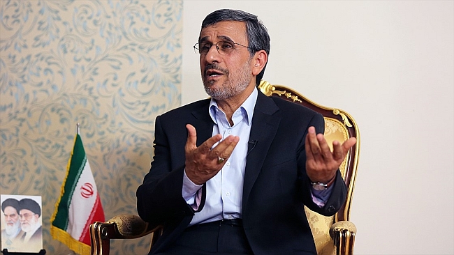 İran'da Ahmedinejad'dan Göstericilere Destek