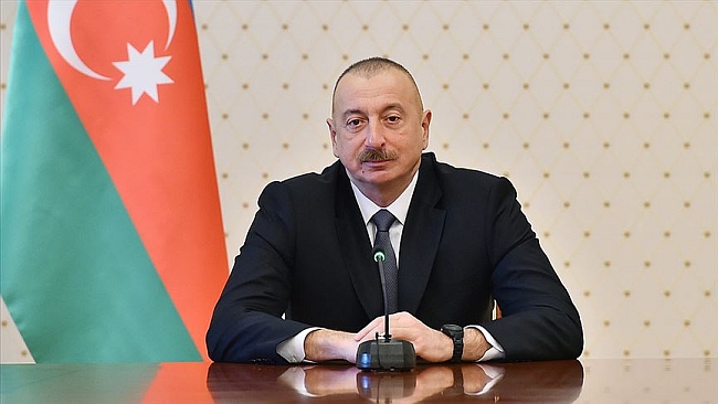 Aliyev Parlamentoyu Feshetti