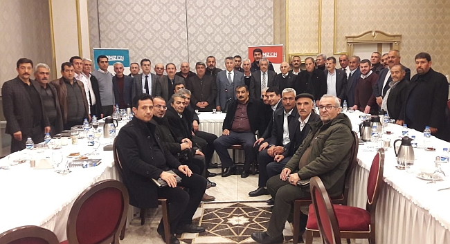 Yazıhan'da Muhtarlarla Toplantı