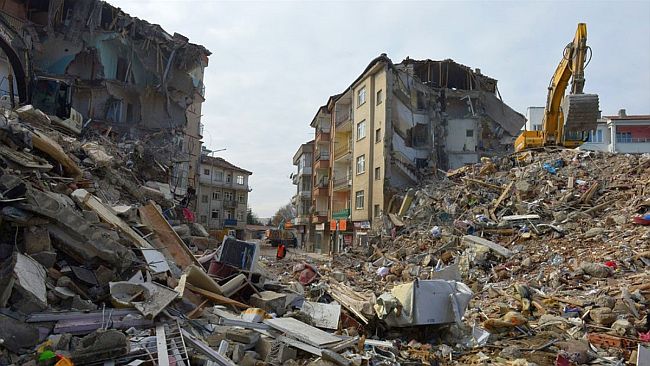 Deprem Yardımları 92 Milyon Liraya Yaklaştı