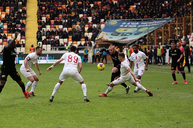 Yeni Malatyaspor 13 Maçta 1 Galibiyet Alabildi