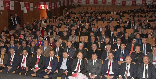 CHP İl Kongresi Yapıldı, Kiraz Yeniden Seçildi