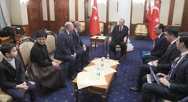 Erdoğan Gagavuz ve Ahıska Türkleriyle Görüştü