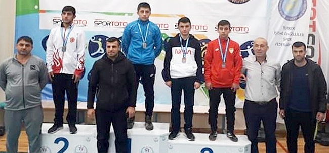 Hamza Kurak Türkiye Şampiyonu