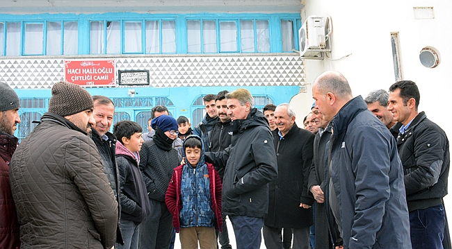 Validen Depremden Etkilenen Köylere Ziyaret