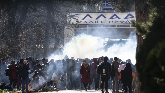 Yunanistan'dan Sınırdaki Göçmenlere Müdahale