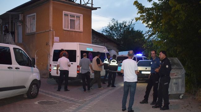 Yeşiltepe'de Cinayet.. 1 Kişi de Ağır Yaralı