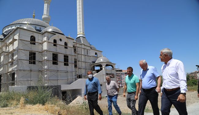 Başkandan Camiye Yardım Talebi