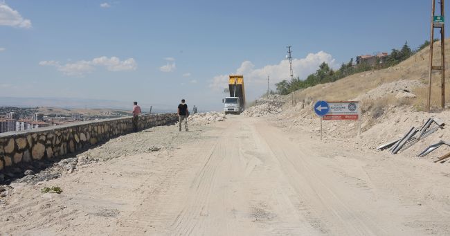 Hilaltepe Caddesi Genişletiliyor