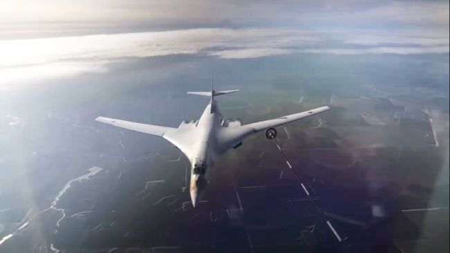 Rus Savaş Uçaklarının 25 Saatlik Rekoru