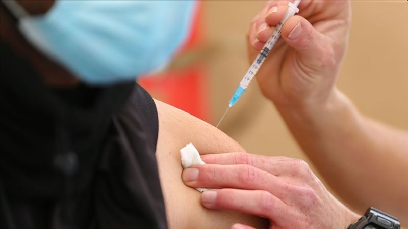 50 Yaş Üstüne 3. Doz Aşı İçin Randevular Başlıyor