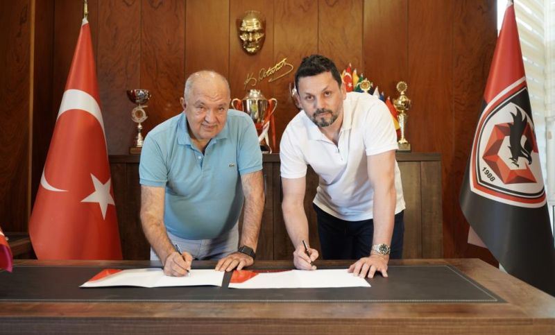 Erol Bulut, Gaziantep FK İle Sözleşme İmzaladı