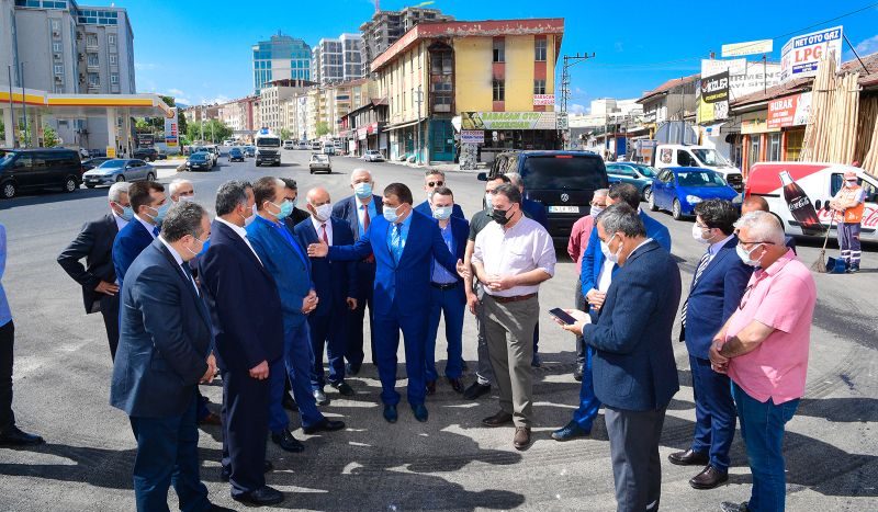 “İki Yılda Trafik ve Yolla İlgili Sıkıntı Kalmayacak”