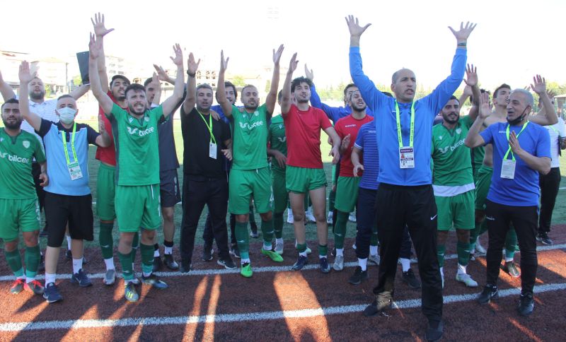 Ve Malatya Yeşilyurt Belediyespor Yarı Finalde