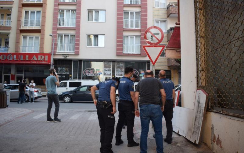 Polislere Pompalı Tüfekle Ateş Açtı