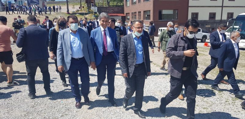 Gürkan Kayseri'de Toplantıya Katıldı