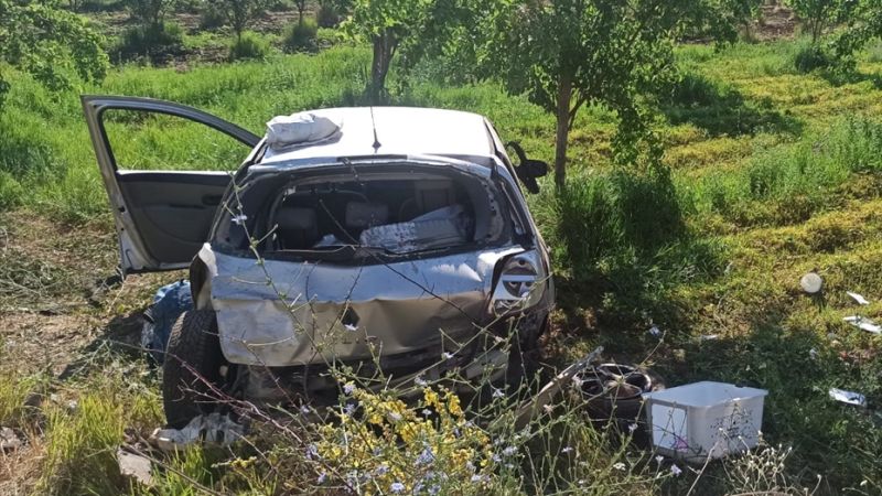 Şarampola Uçan Otomobilde 2 Kişi Yaralandı